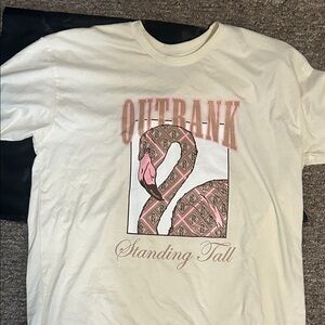NWOT Outrank Flamingo Graphic T-Shirt